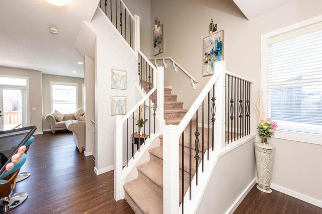 83 Legacy Reach Manor Se, House detached with 3 bedrooms, 2 bathrooms and 2 parking in Calgary AB | Image 15