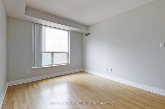 1603 - 188 Doris Ave, Condo with 3 bedrooms, 2 bathrooms and 1 parking in Toronto ON | Image 8