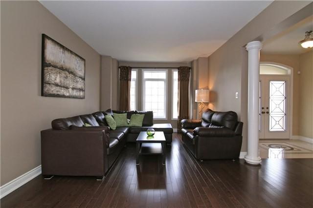 16 Solstice St, House detached with 5 bedrooms, 6 bathrooms and 4 parking in Brampton ON | Image 2