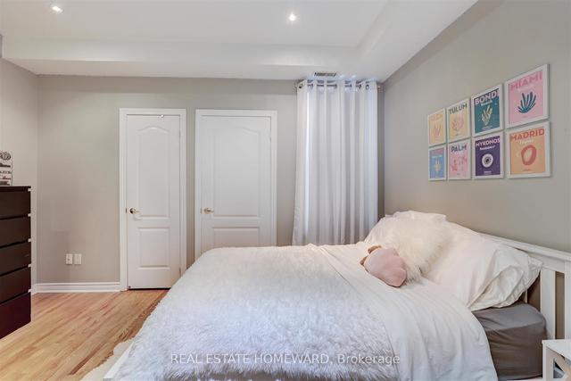 80b Coxwell Ave, Townhouse with 2 bedrooms, 2 bathrooms and 1 parking in Toronto ON | Image 8
