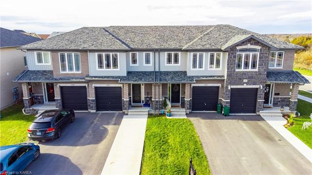 1459 Monarch Drive, House attached with 4 bedrooms, 3 bathrooms and 3 parking in Kingston ON | Image 1