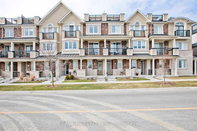 380 Arthur Bonner Ave, Townhouse with 2 bedrooms, 3 bathrooms and 2 parking in Markham ON | Image 1