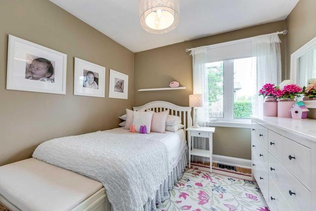 Upper - 408 Lanor Ave, House other with 3 bedrooms, 1 bathrooms and 2 parking in Toronto ON | Image 12