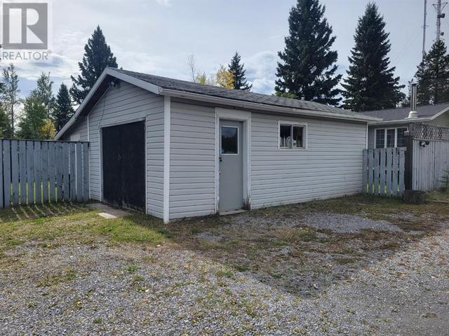 1895 63 Street, House detached with 3 bedrooms, 1 bathrooms and 10 parking in Edson AB | Image 23