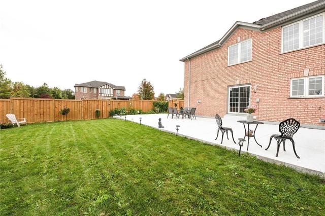 61 Stonecrest Dr, House detached with 4 bedrooms, 4 bathrooms and 7 parking in Brampton ON | Image 32