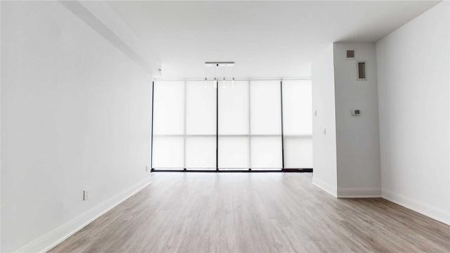 2508 - 2900 Highway 7 Rd, Condo with 1 bedrooms, 2 bathrooms and 1 parking in Vaughan ON | Image 27