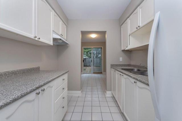 18 - 165 Kozlov St, Townhouse with 3 bedrooms, 4 bathrooms and 1 parking in Barrie ON | Image 12