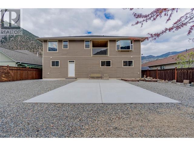 317 2nd Avenue, House detached with 6 bedrooms, 4 bathrooms and 4 parking in Keremeos BC | Image 28