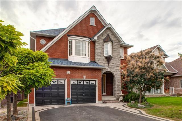 14 Pebblebrook Cres, House detached with 4 bedrooms, 4 bathrooms and 2 parking in Whitby ON | Image 1