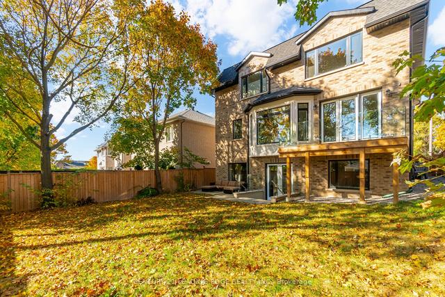 179 Burndale Ave, House detached with 4 bedrooms, 7 bathrooms and 6 parking in Toronto ON | Image 35