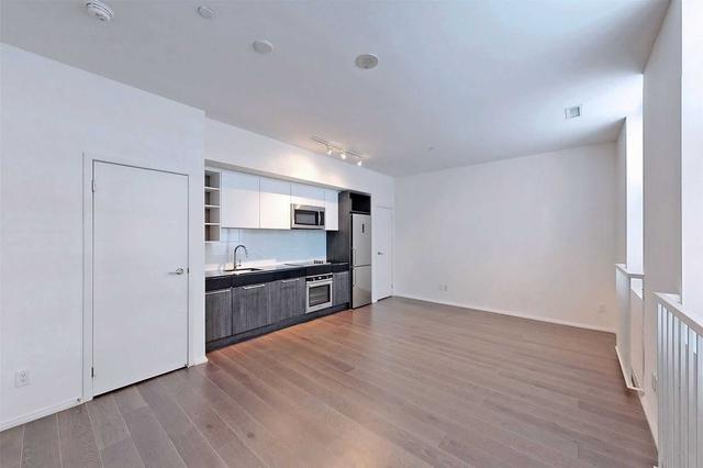 th01 - 68 Shuter St, Townhouse with 2 bedrooms, 3 bathrooms and 1 parking in Toronto ON | Image 24