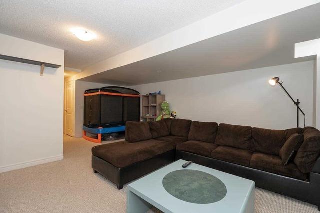 47 Dufay Rd, House attached with 3 bedrooms, 4 bathrooms and 2 parking in Brampton ON | Image 7