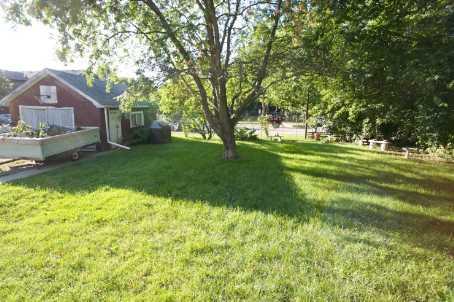 944 Dundas St E, House detached with 3 bedrooms, 1 bathrooms and 6 parking in Whitby ON | Image 7