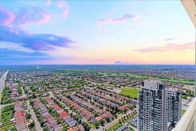 4511 - 4011 Brickstone Mews, Condo with 1 bedrooms, 1 bathrooms and 1 parking in Mississauga ON | Image 1