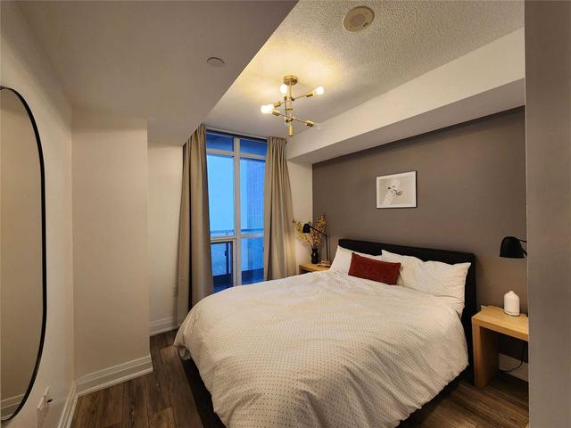 2603 - 9 Valhalla Inn Rd, Condo with 1 bedrooms, 1 bathrooms and 1 parking in Toronto ON | Image 3