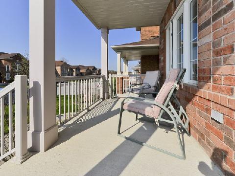 80 Penndutch Circ, House detached with 4 bedrooms, 4 bathrooms and 4 parking in Whitchurch Stouffville ON | Image 2