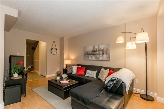9 Potter Cres, House attached with 3 bedrooms, 3 bathrooms and 2 parking in New Tecumseth ON | Image 7