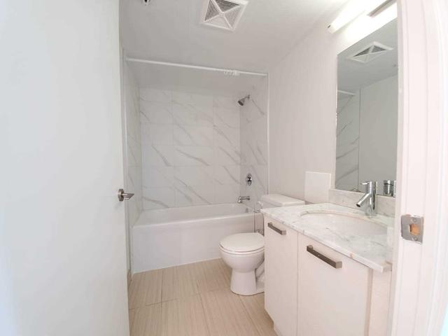 526e - 36 Lisgar St, Condo with 1 bedrooms, 1 bathrooms and 0 parking in Toronto ON | Image 4