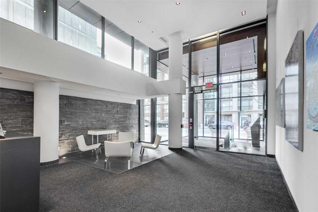 304 - 15 Beverley St, Condo with 2 bedrooms, 2 bathrooms and 1 parking in Toronto ON | Image 11