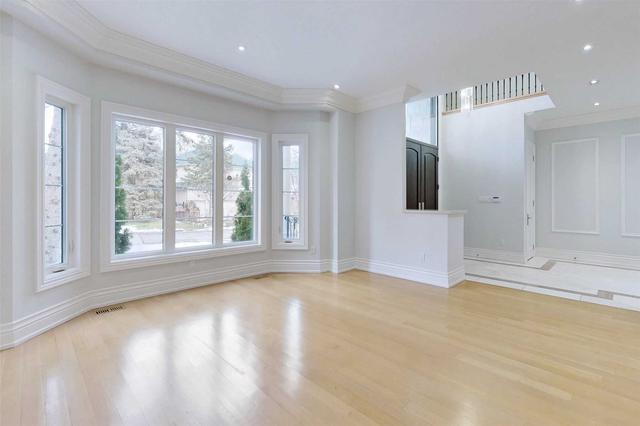 7 Malabar Pl, House detached with 5 bedrooms, 7 bathrooms and 9 parking in Toronto ON | Image 34