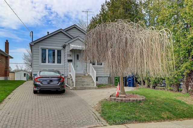 114 Pitt Ave, House detached with 2 bedrooms, 2 bathrooms and 2 parking in Toronto ON | Image 12