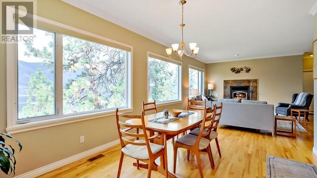 2188 Bennett Road, House detached with 4 bedrooms, 3 bathrooms and 4 parking in Kelowna BC | Image 10
