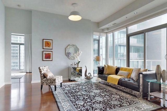 Lph3403 - 375 King St W, Condo with 2 bedrooms, 2 bathrooms and 2 parking in Toronto ON | Image 4