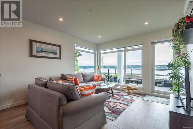 201 - 684 Island Hwy S, Condo with 2 bedrooms, 2 bathrooms and 1 parking in Campbell River BC | Image 5