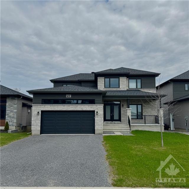 704 Geneva Crescent, House detached with 3 bedrooms, 4 bathrooms and 6 parking in Russell ON | Image 1