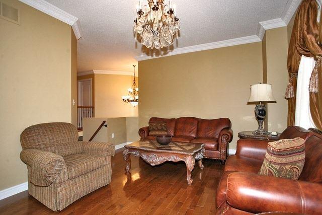 5095 Preservation Circ, House detached with 4 bedrooms, 4 bathrooms and 2 parking in Mississauga ON | Image 19