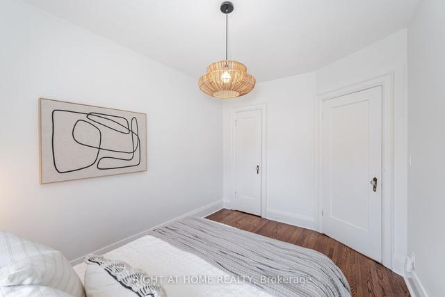 73 Fourth St, House detached with 2 bedrooms, 2 bathrooms and 1 parking in Toronto ON | Image 13