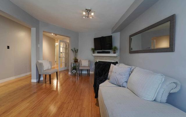 87 Hibbard Dr, House detached with 4 bedrooms, 4 bathrooms and 6 parking in Ajax ON | Image 5