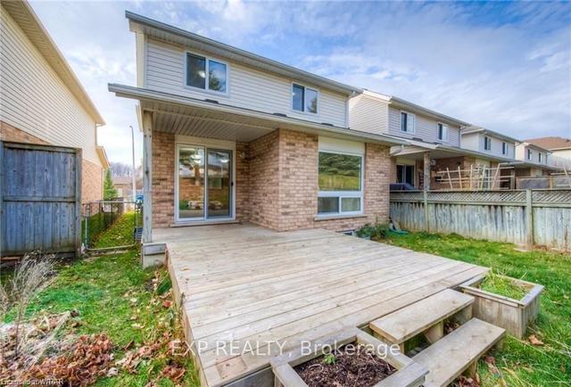 118 Bush Clover Cres, House detached with 3 bedrooms, 2 bathrooms and 3 parking in Kitchener ON | Image 19