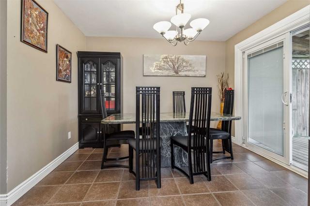 17 White Owl Cres, House semidetached with 3 bedrooms, 2 bathrooms and 2 parking in Brantford ON | Image 19