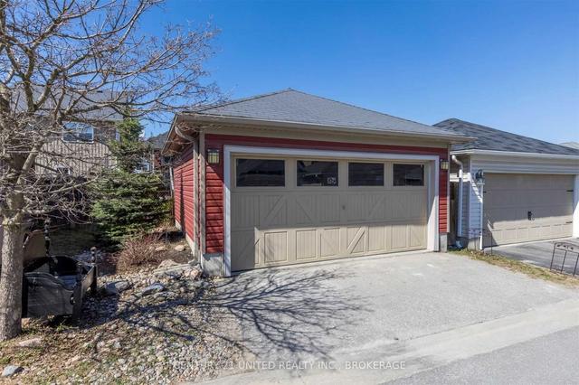 159 Bowen Dr, House detached with 1 bedrooms, 2 bathrooms and 3 parking in Peterborough ON | Image 21
