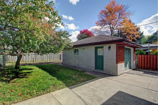 123 Central Park Blvd S, House detached with 3 bedrooms, 2 bathrooms and 5 parking in Oshawa ON | Image 15