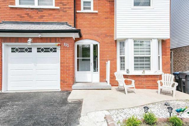 132 Ural Circ, House detached with 3 bedrooms, 3 bathrooms and 3 parking in Brampton ON | Image 12