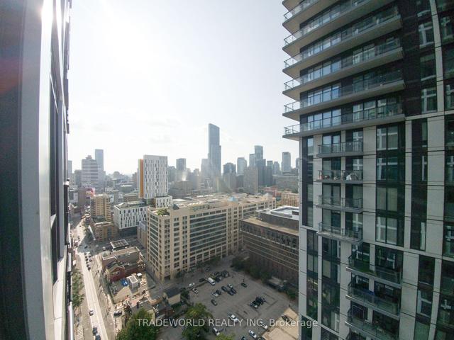 3015 - 181 Dundas St E, Condo with 1 bedrooms, 1 bathrooms and 0 parking in Toronto ON | Image 10