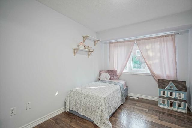 52 - 45 Bristol Rd E, Townhouse with 2 bedrooms, 2 bathrooms and 2 parking in Mississauga ON | Image 2