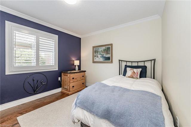 83 Parkside Drive, House detached with 2 bedrooms, 2 bathrooms and 4 parking in Guelph ON | Image 29