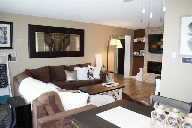 405 - 1210 Radom St, Condo with 3 bedrooms, 2 bathrooms and 1 parking in Pickering ON | Image 13