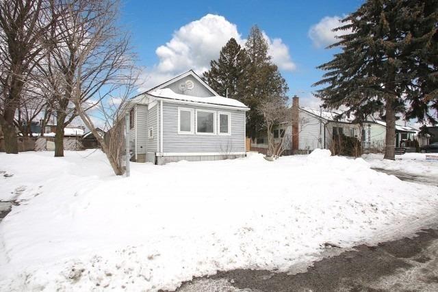 172 Mitchell Ave, House detached with 2 bedrooms, 2 bathrooms and 4 parking in Oshawa ON | Image 11