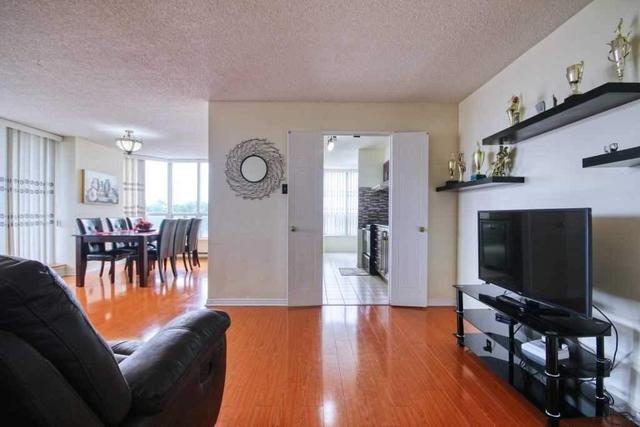 809 - 410 Mclevin Ave, Condo with 2 bedrooms, 2 bathrooms and 1 parking in Toronto ON | Image 28