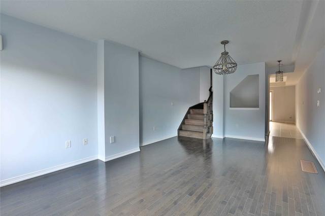 20 Truchard Ave, House attached with 3 bedrooms, 3 bathrooms and 2 parking in Markham ON | Image 2