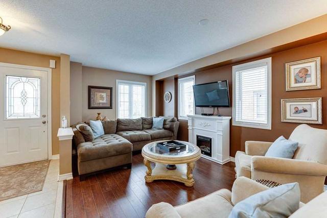 31 Succession Cres, House attached with 3 bedrooms, 4 bathrooms and 3 parking in Barrie ON | Image 37