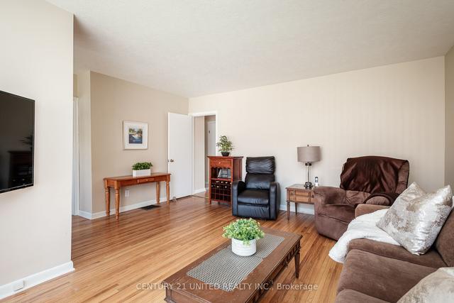 935 Philip St, House detached with 3 bedrooms, 2 bathrooms and 3 parking in Peterborough ON | Image 28