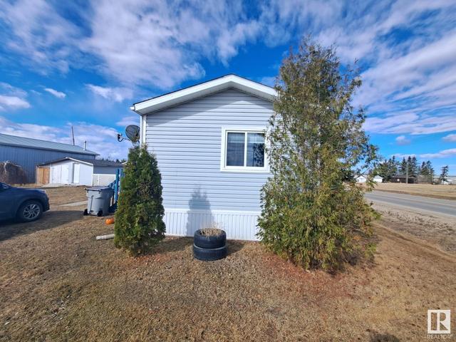 4916 50 St, House detached with 4 bedrooms, 1 bathrooms and null parking in Westlock County AB | Image 35
