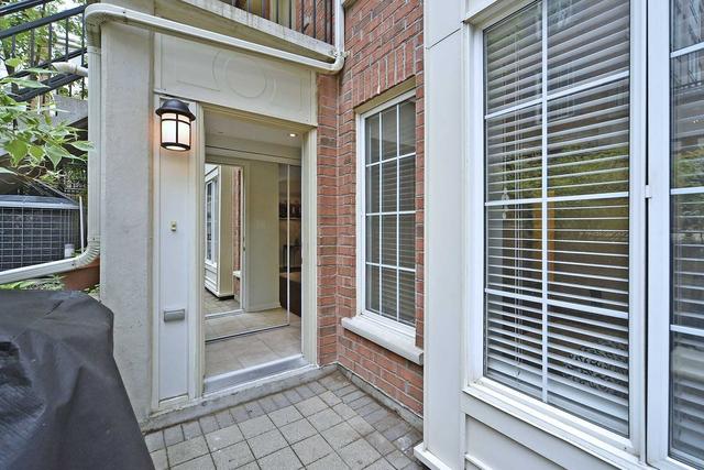 1212 - 5 Everson Dr, Townhouse with 2 bedrooms, 2 bathrooms and 2 parking in Toronto ON | Image 32