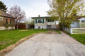 43 34 Avenue Sw, House detached with 2 bedrooms, 1 bathrooms and 3 parking in Calgary AB | Image 13