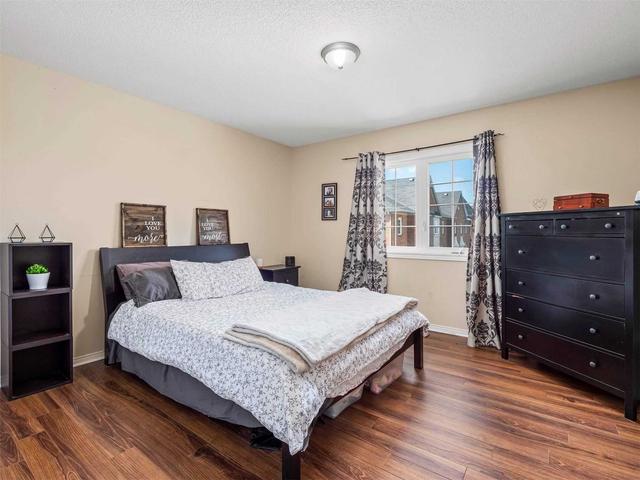 3 - 6950 Tenth Line W, Townhouse with 3 bedrooms, 2 bathrooms and 2 parking in Mississauga ON | Image 5